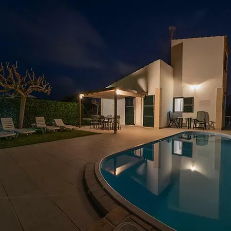 Chalet Cas Ferrer * 卡拉恩·布拉内斯